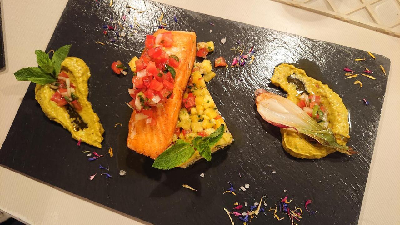 Hotel-Restaurant Le Lion D'Or Porrentruy Zewnętrze zdjęcie