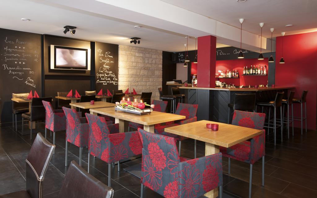 Hotel-Restaurant Le Lion D'Or Porrentruy Zewnętrze zdjęcie